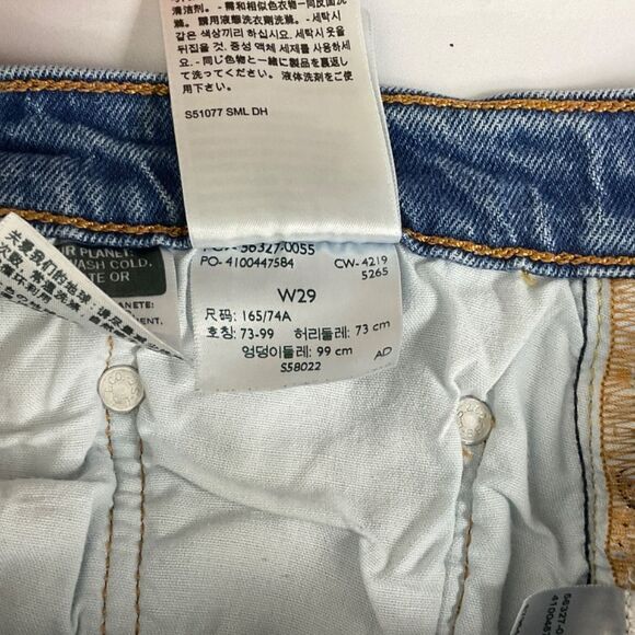 Levi's 501 Shorts - Picture 8 of 10